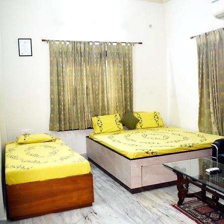 Ramaya Home Stay Waranasi Zewnętrze zdjęcie
