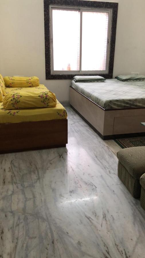 Ramaya Home Stay Waranasi Zewnętrze zdjęcie