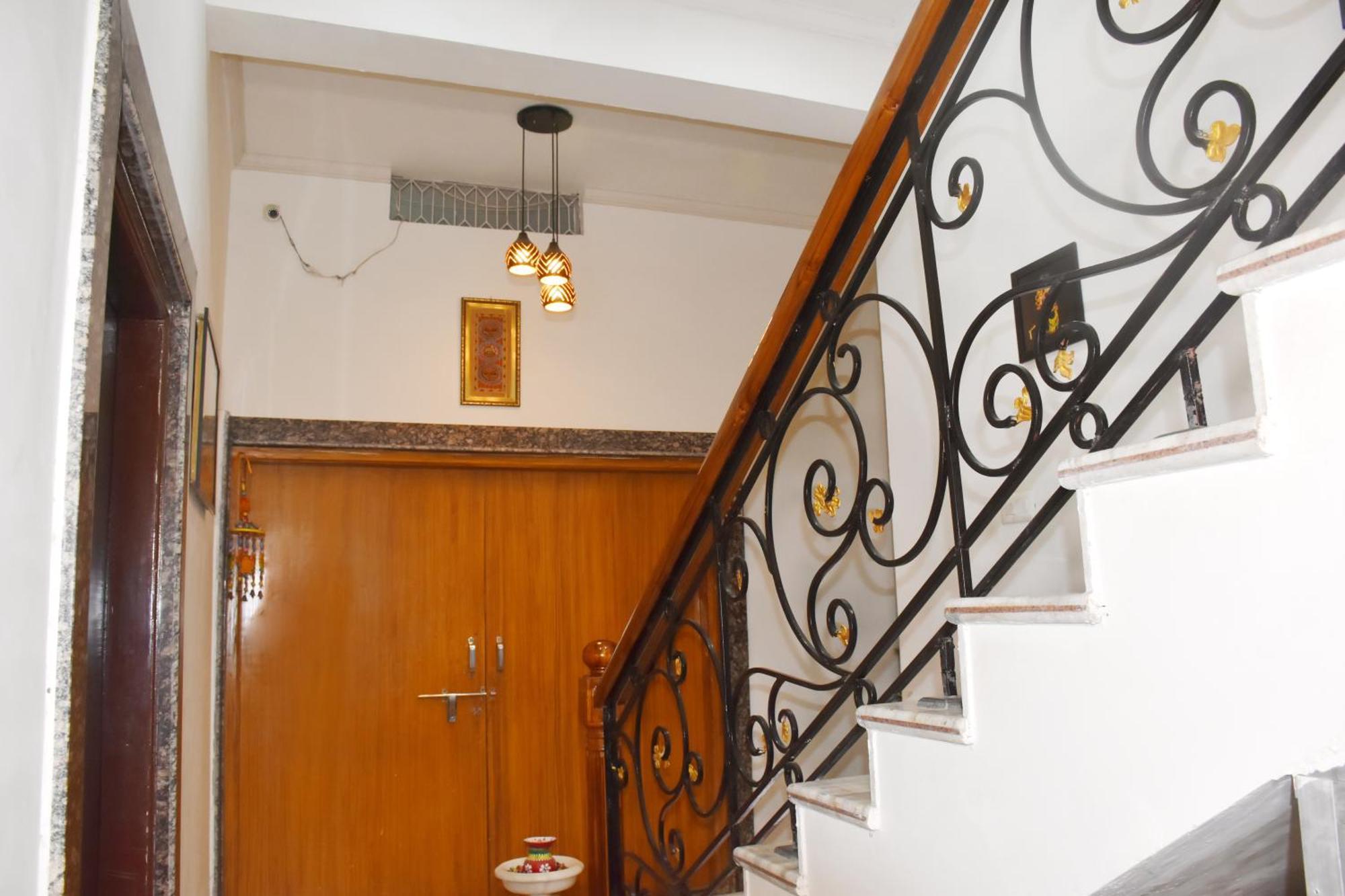 Ramaya Home Stay Waranasi Zewnętrze zdjęcie