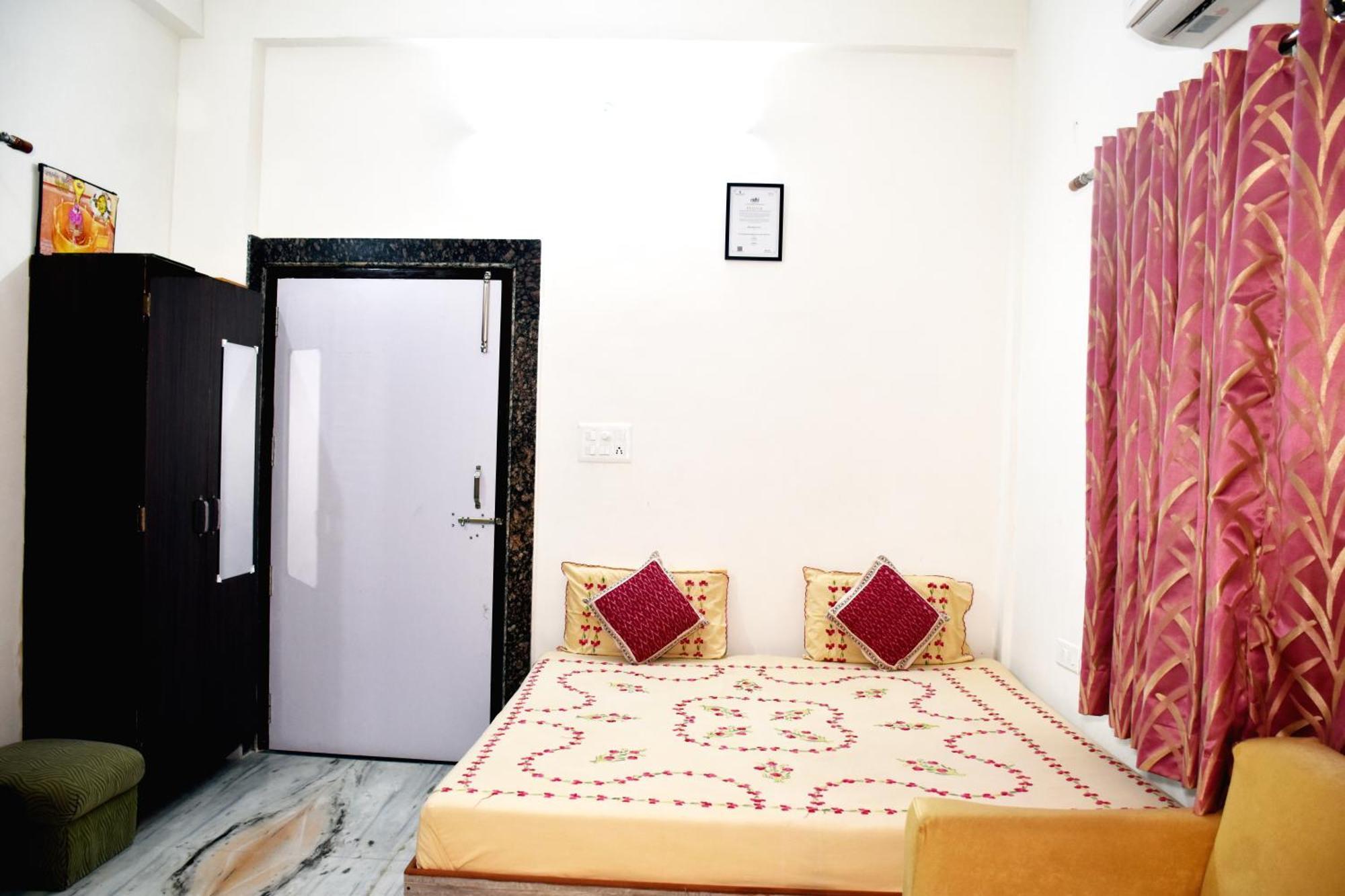 Ramaya Home Stay Waranasi Zewnętrze zdjęcie