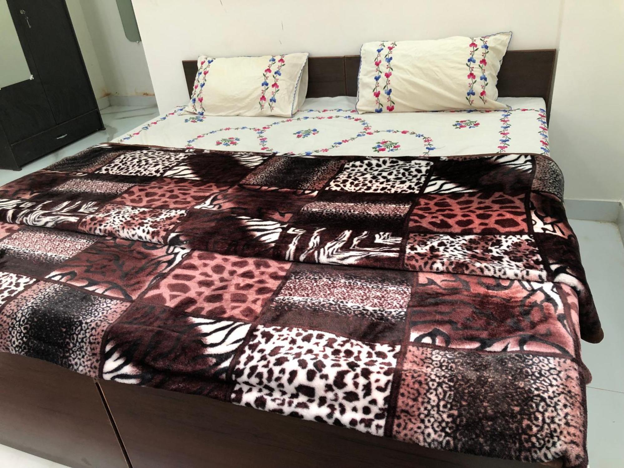 Ramaya Home Stay Waranasi Zewnętrze zdjęcie