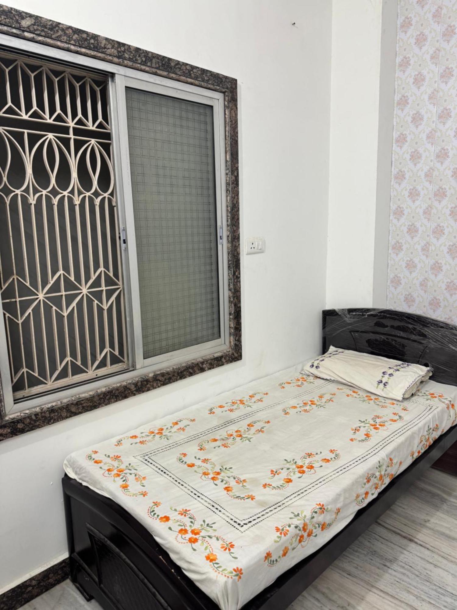 Ramaya Home Stay Waranasi Zewnętrze zdjęcie