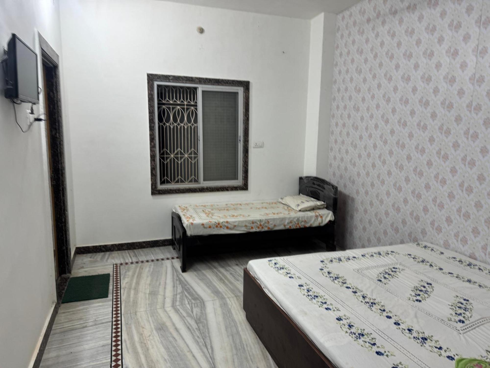 Ramaya Home Stay Waranasi Zewnętrze zdjęcie